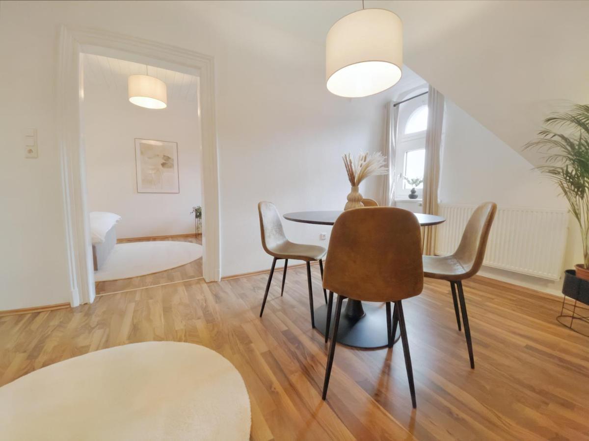Milpau Recklinghausen1 - Modernes Und Zentrales Premium-Apartment Mit Queensize-Bett, Netflix, Nespresso, Smart-Tv Und Privatparkplatz Esterno foto