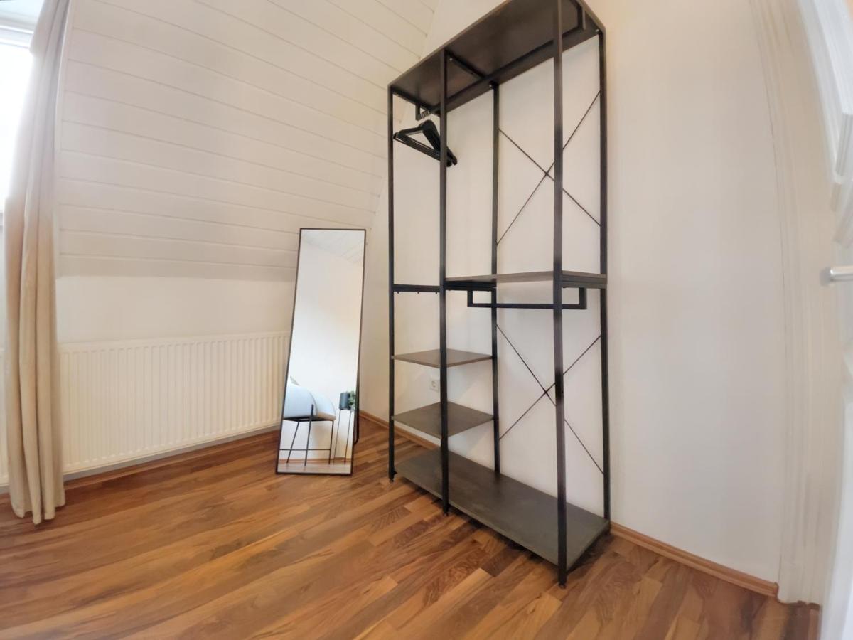 Milpau Recklinghausen1 - Modernes Und Zentrales Premium-Apartment Mit Queensize-Bett, Netflix, Nespresso, Smart-Tv Und Privatparkplatz Esterno foto